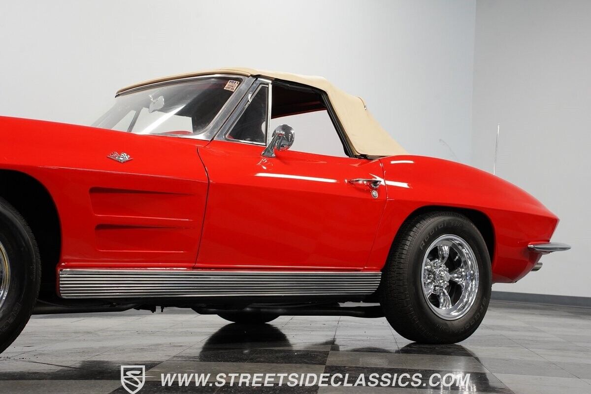 Chevrolet-Corvette-1963-Convertible-22