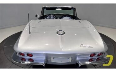 Chevrolet-Corvette-1963-Convertible-22