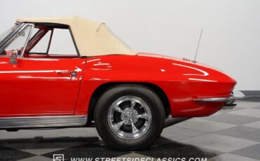 Chevrolet-Corvette-1963-Convertible-24