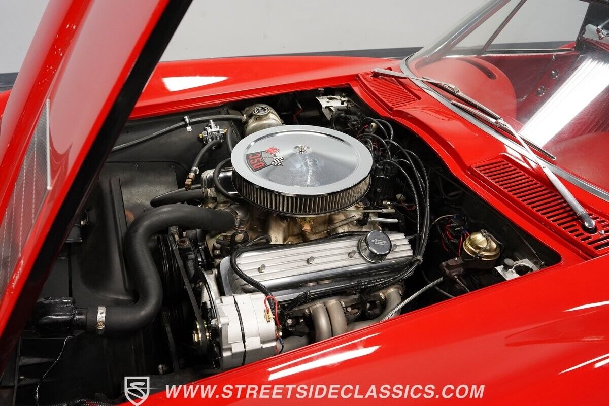 Chevrolet-Corvette-1963-Convertible-3