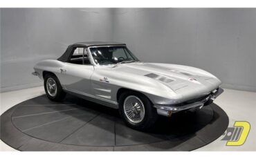 Chevrolet-Corvette-1963-Convertible-30