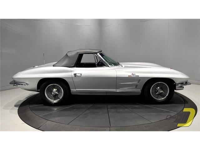 Chevrolet-Corvette-1963-Convertible-33