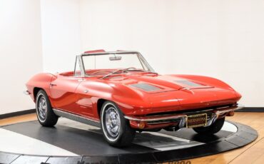 Chevrolet-Corvette-1963-Convertible-4
