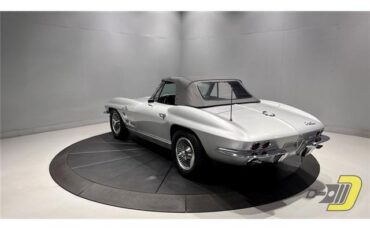 Chevrolet-Corvette-1963-Convertible-4