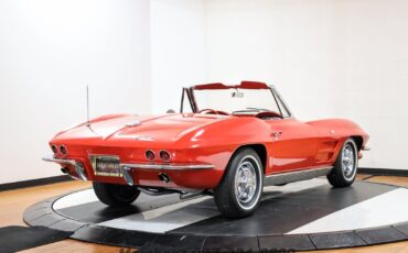 Chevrolet-Corvette-1963-Convertible-6