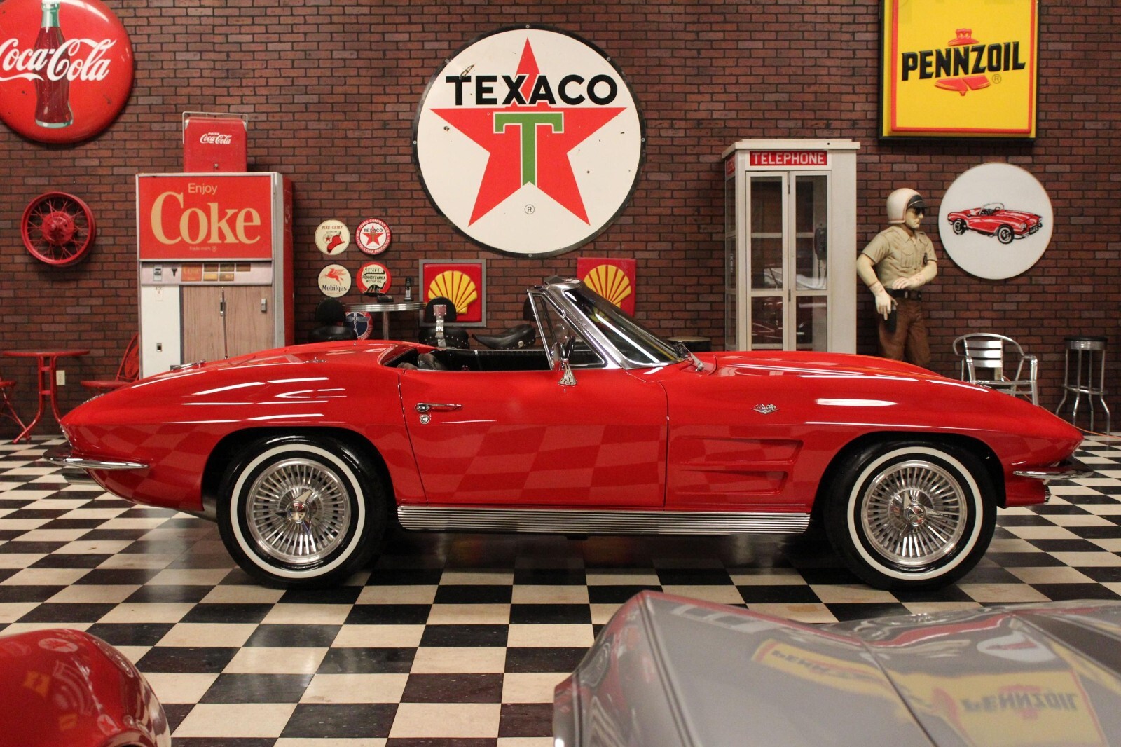 Chevrolet-Corvette-1963-Convertible-6