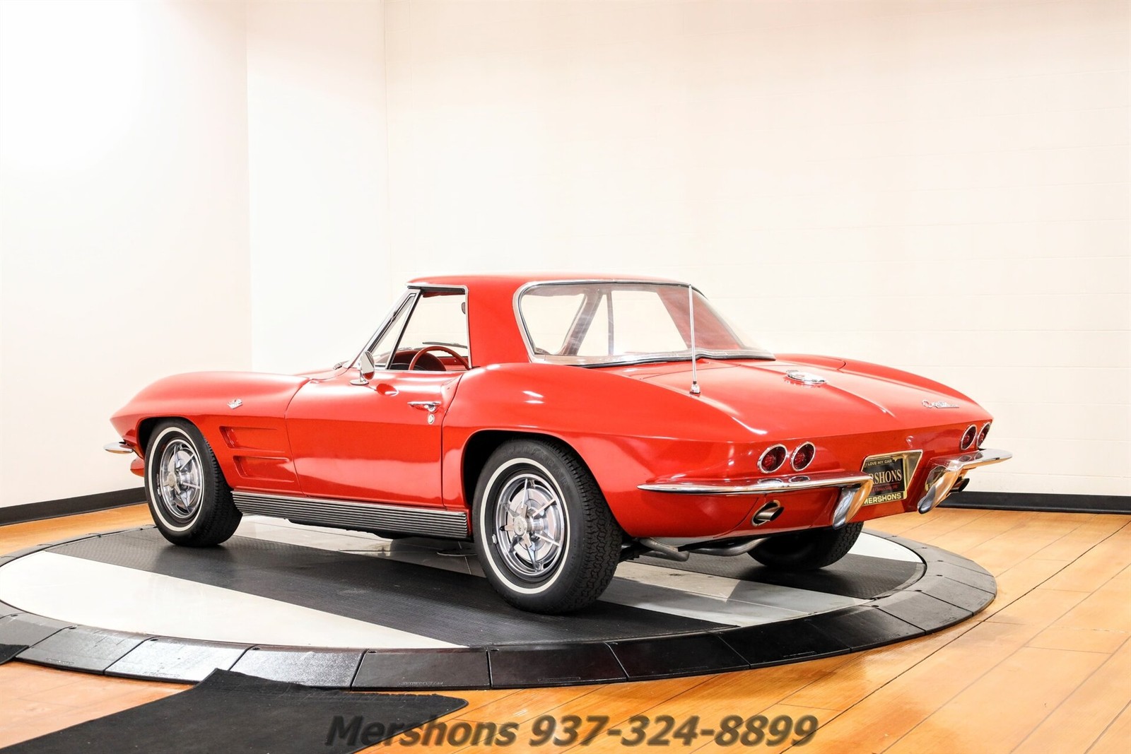 Chevrolet-Corvette-1963-Convertible-9