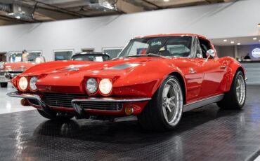 Chevrolet-Corvette-1963-Sting-RAY-18
