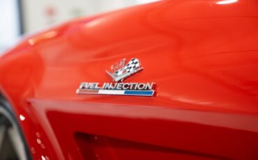 Chevrolet-Corvette-1963-Sting-RAY-24