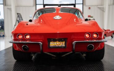 Chevrolet-Corvette-1963-Sting-RAY-34