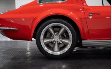 Chevrolet-Corvette-1963-Sting-RAY-39