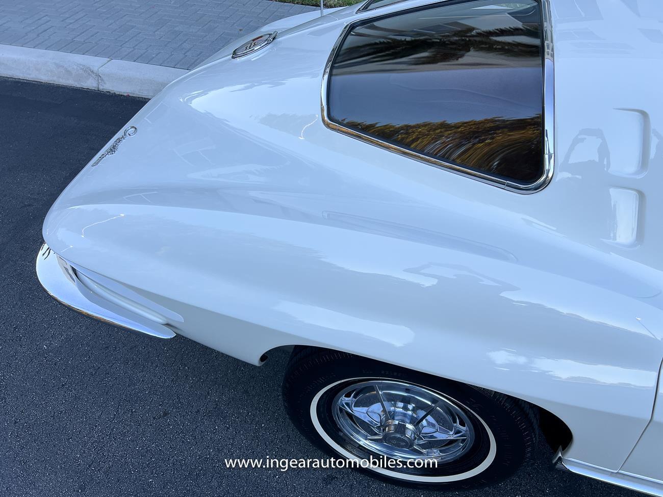 Chevrolet-Corvette-1963-coupe-10