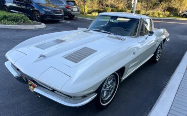 Chevrolet-Corvette-1963-coupe-12