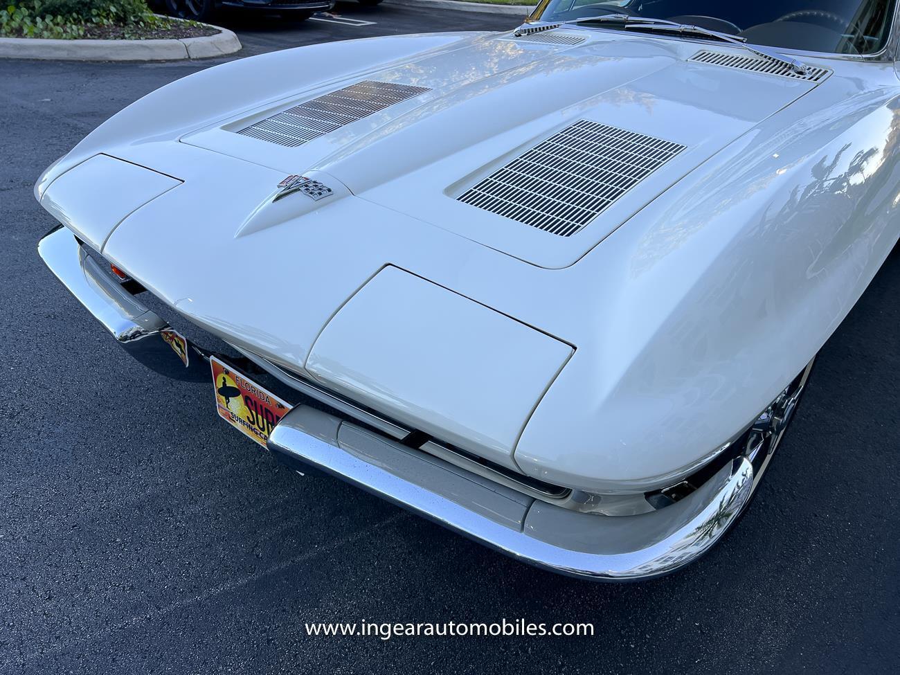 Chevrolet-Corvette-1963-coupe-22