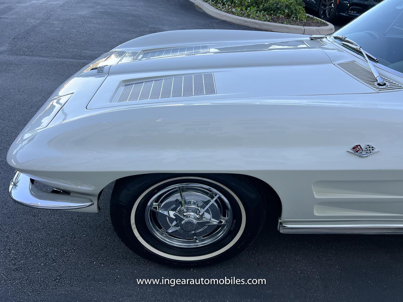 Chevrolet-Corvette-1963-coupe-29