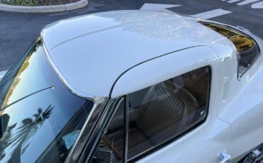 Chevrolet-Corvette-1963-coupe-34