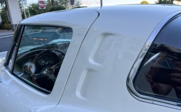 Chevrolet-Corvette-1963-coupe-9
