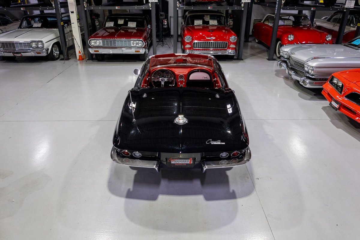 Chevrolet-Corvette-1964-Convertible-10
