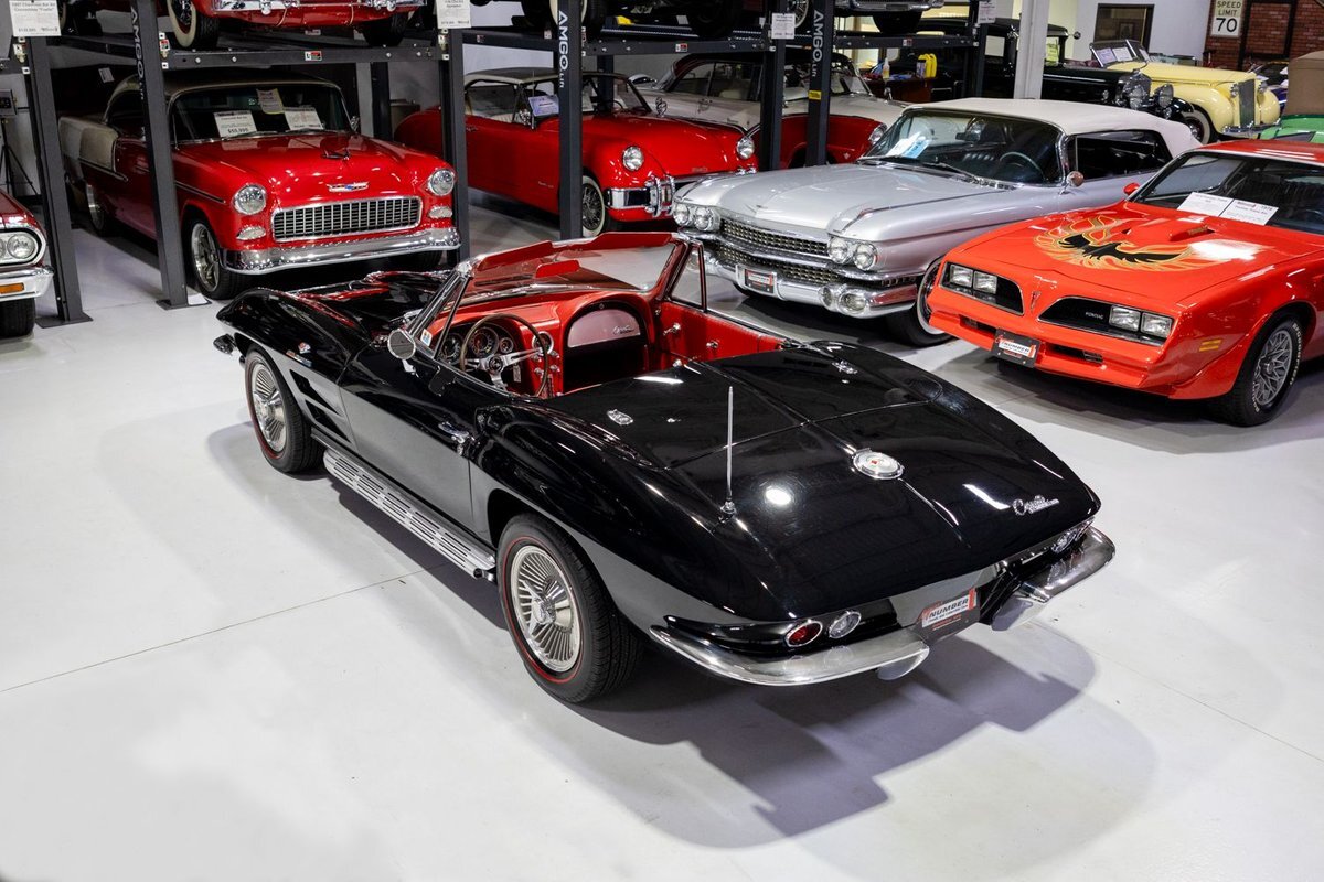 Chevrolet-Corvette-1964-Convertible-11