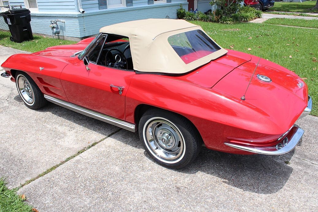 Chevrolet-Corvette-1964-Convertible-13
