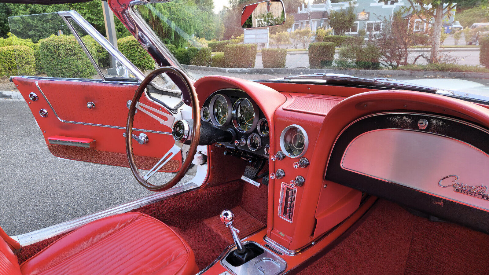 Chevrolet-Corvette-1964-Convertible-15