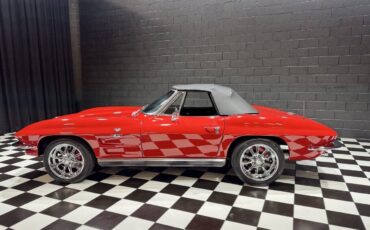 Chevrolet-Corvette-1964-Convertible-16