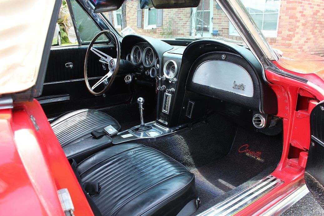 Chevrolet-Corvette-1964-Convertible-17