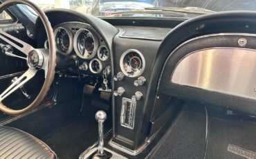 Chevrolet-Corvette-1964-Convertible-17