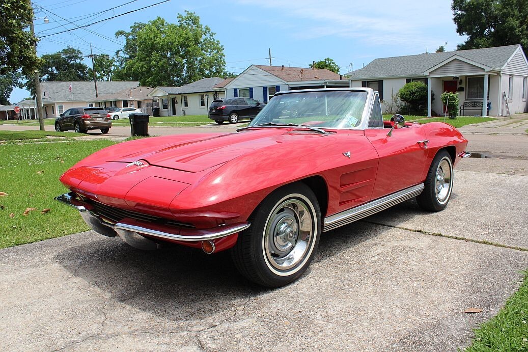 Chevrolet-Corvette-1964-Convertible-2