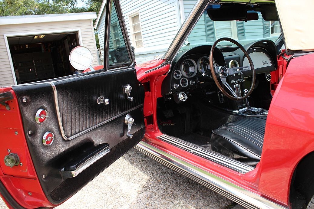 Chevrolet-Corvette-1964-Convertible-20
