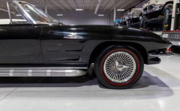 Chevrolet-Corvette-1964-Convertible-27