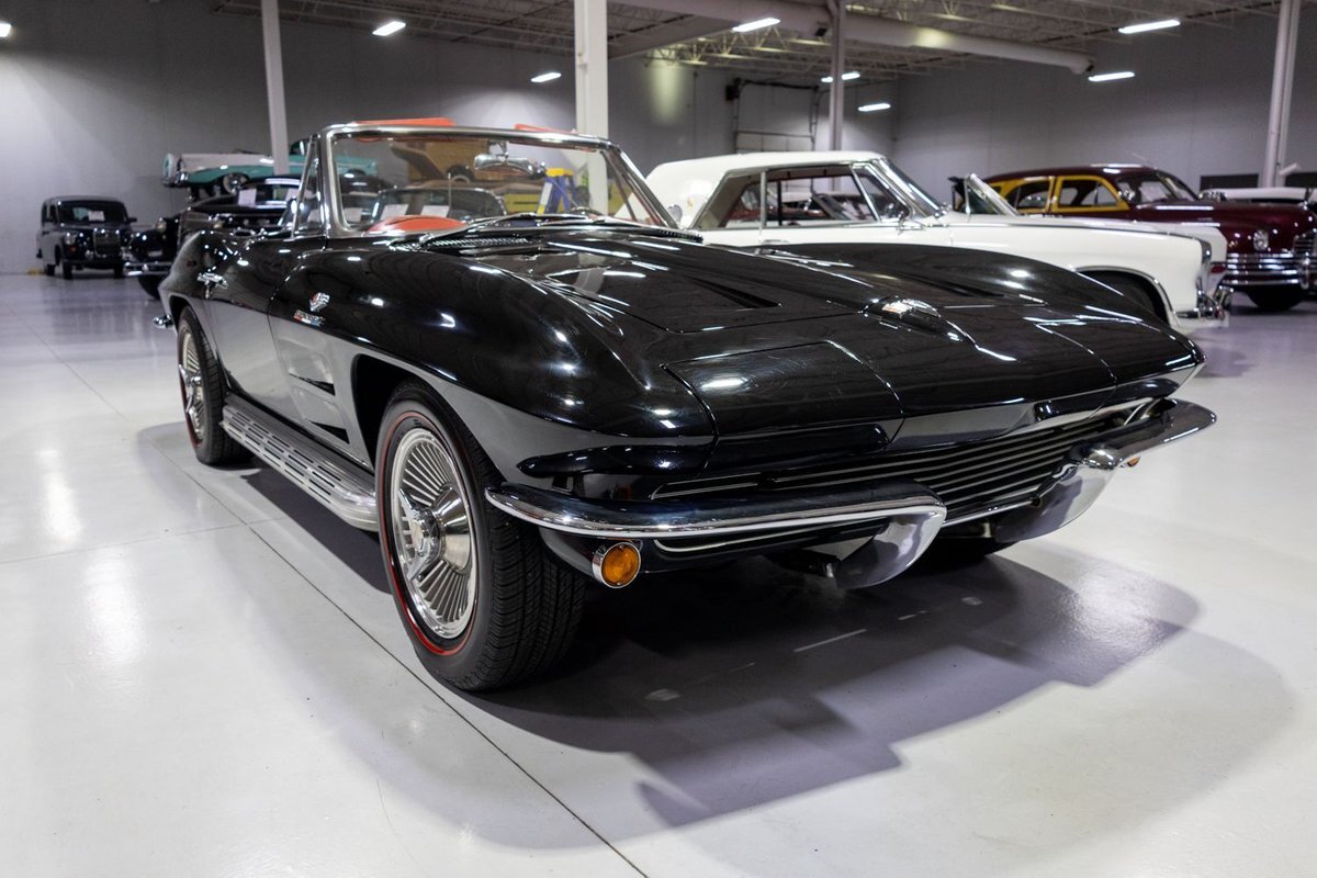 Chevrolet-Corvette-1964-Convertible-29
