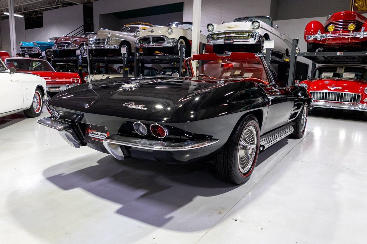 Chevrolet-Corvette-1964-Convertible-38