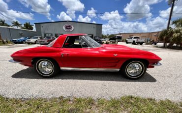Chevrolet-Corvette-1964-Convertible-4