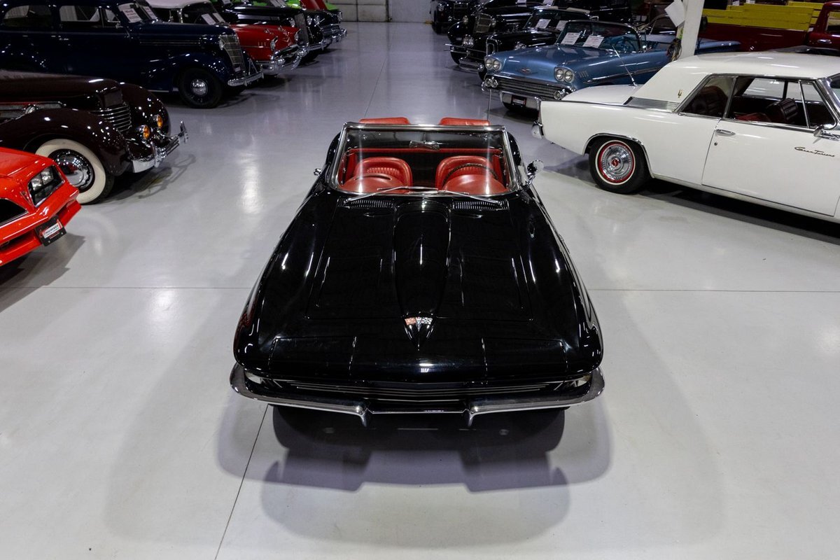 Chevrolet-Corvette-1964-Convertible-6