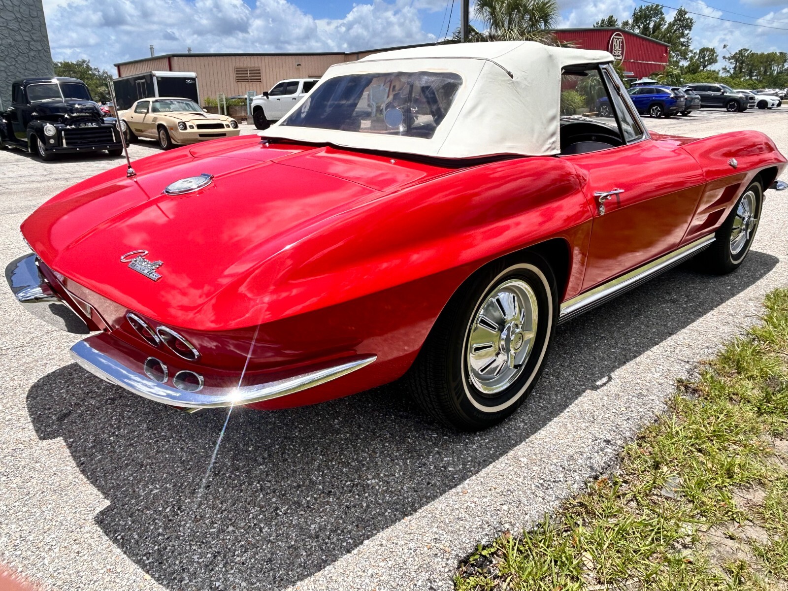 Chevrolet-Corvette-1964-Convertible-7