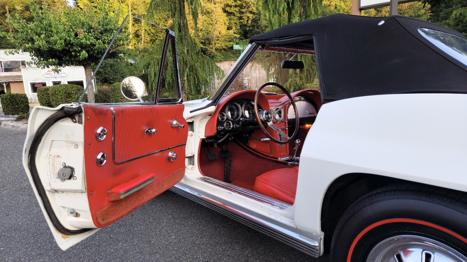 Chevrolet-Corvette-1964-Convertible-8
