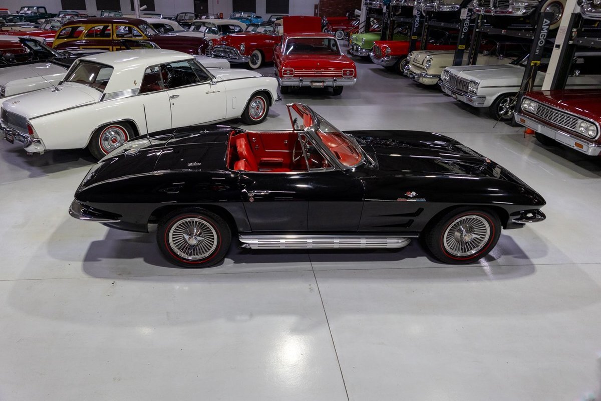 Chevrolet-Corvette-1964-Convertible-8