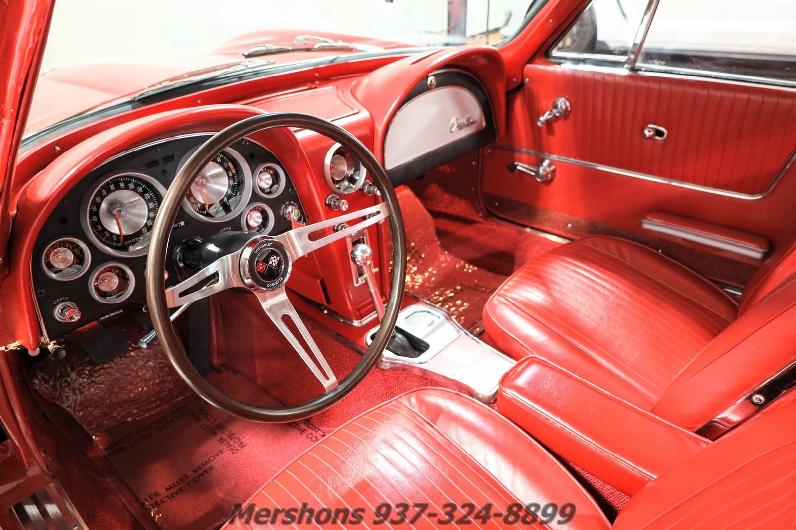 Chevrolet-Corvette-1964-Coupe-1