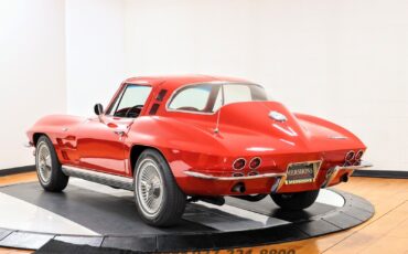 Chevrolet-Corvette-1964-Coupe-4