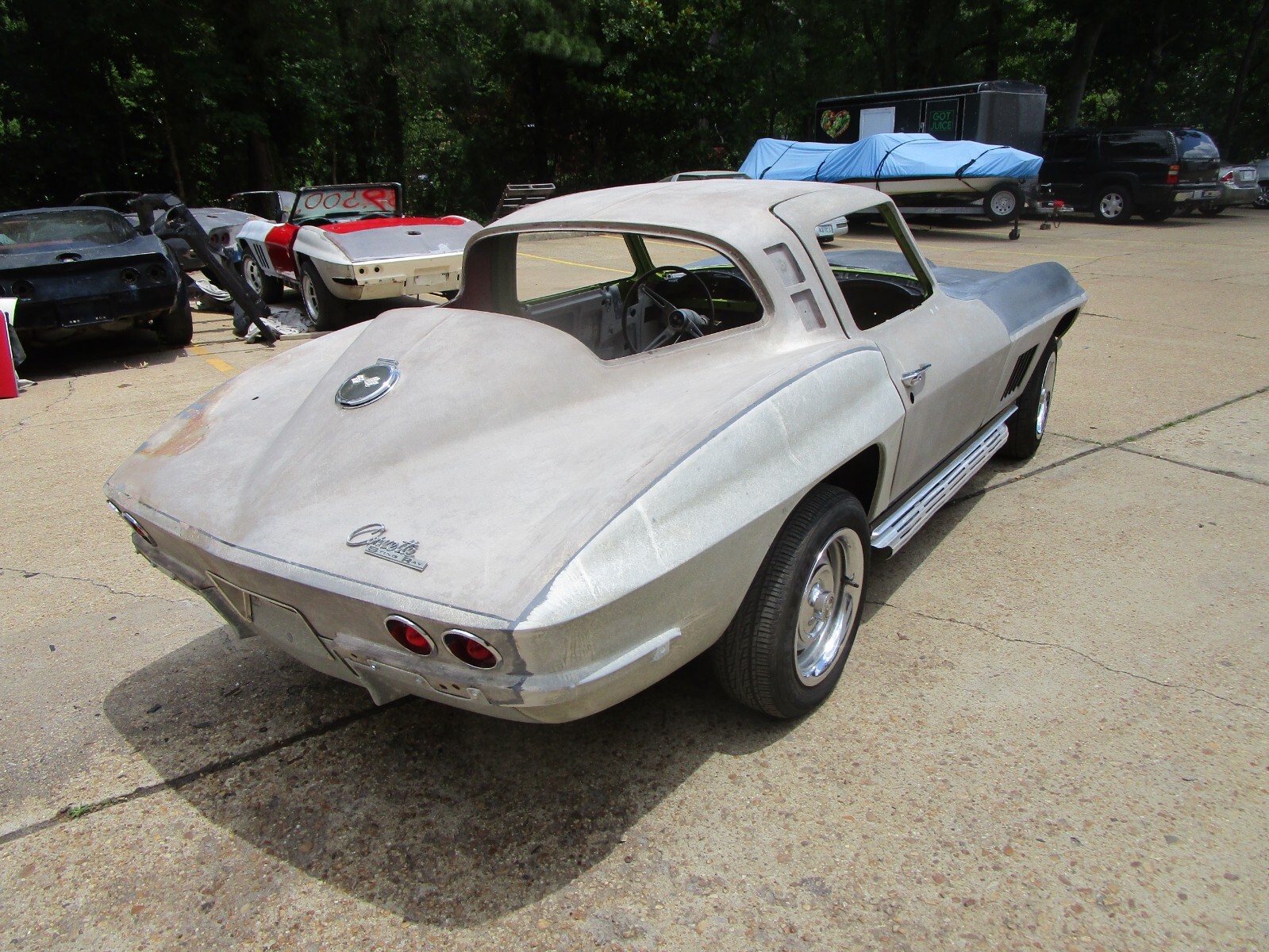 Chevrolet-Corvette-1964-Coupe-5