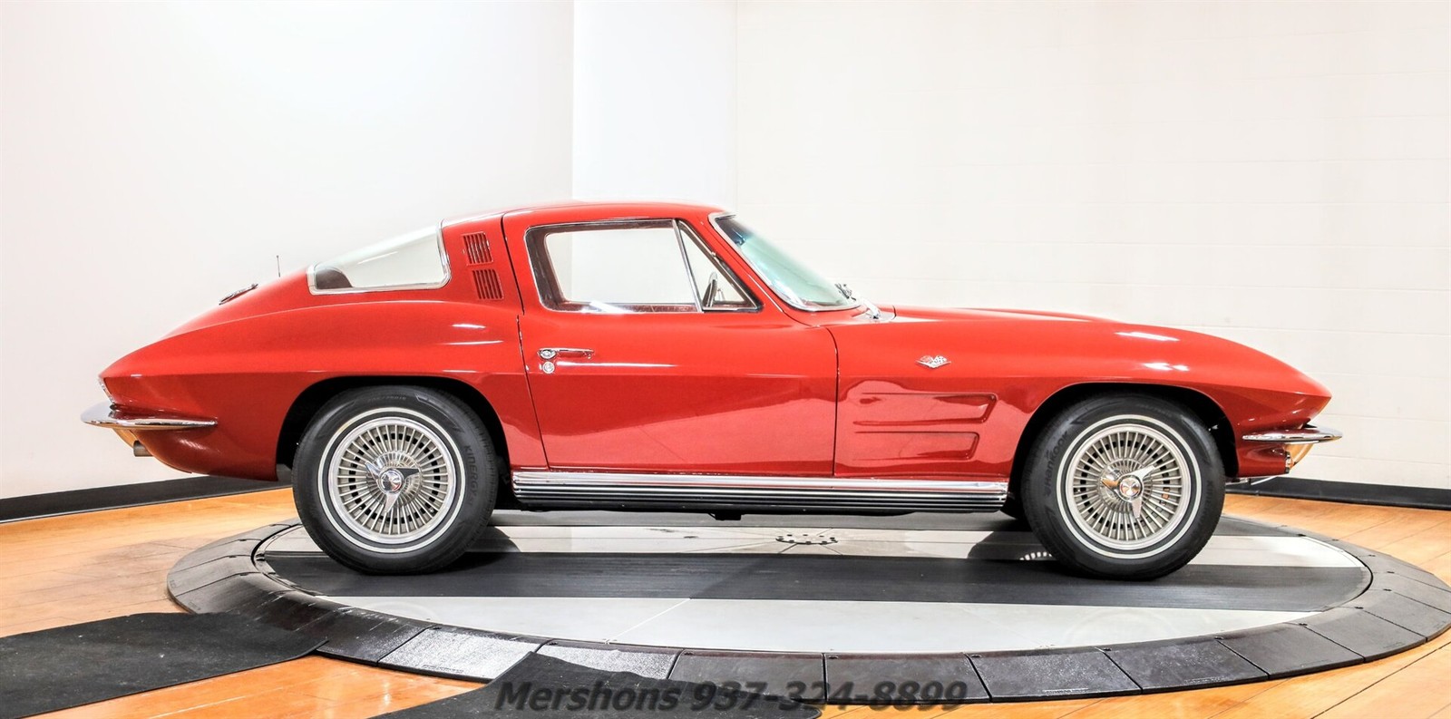 Chevrolet-Corvette-1964-Coupe-7