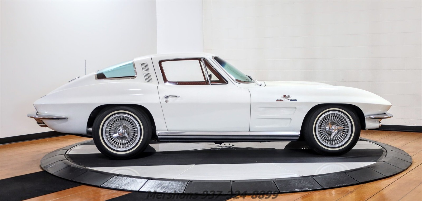 Chevrolet-Corvette-1964-Coupe-7