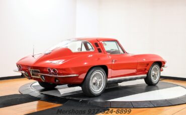 Chevrolet-Corvette-1964-Coupe-8