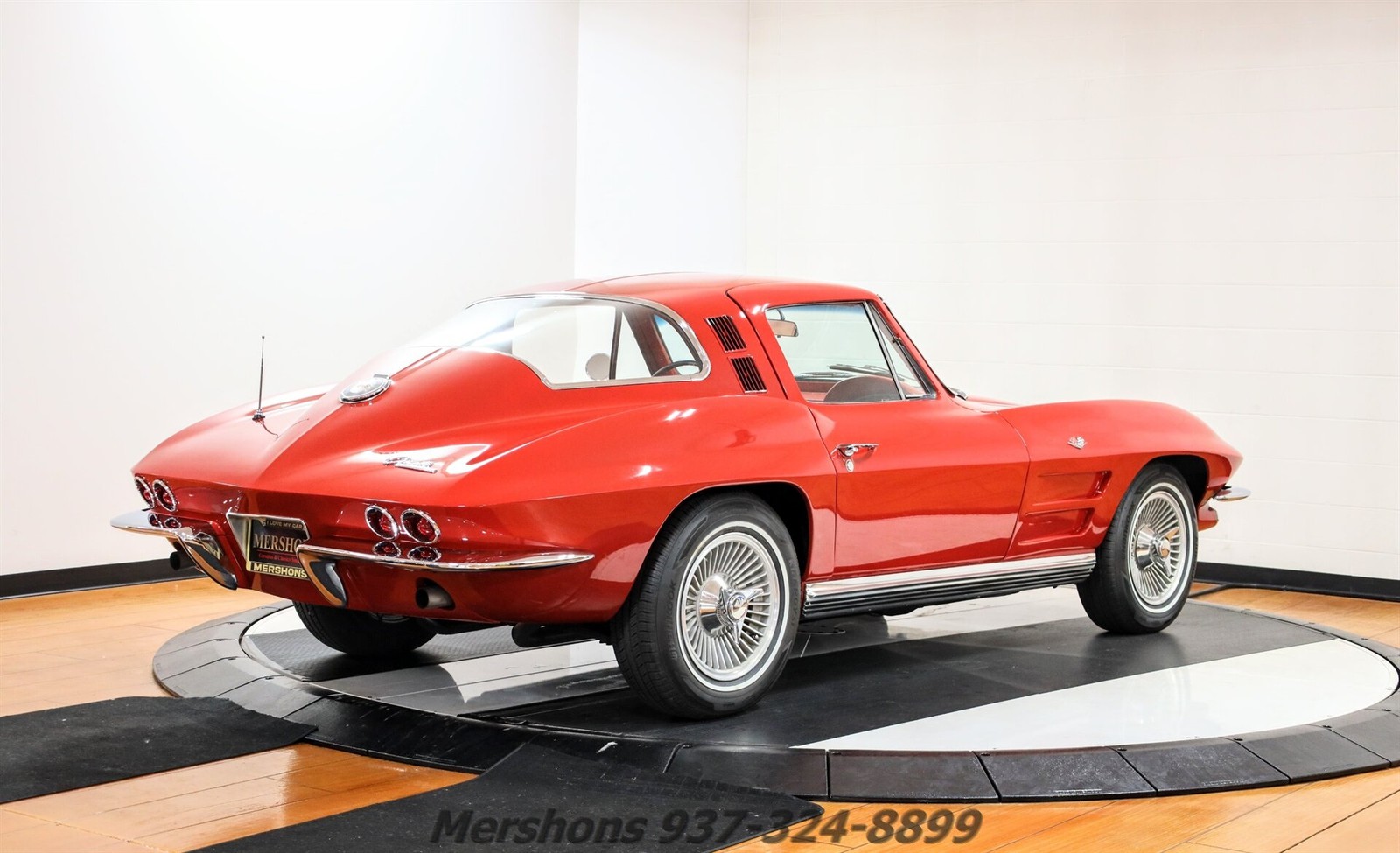 Chevrolet-Corvette-1964-Coupe-8