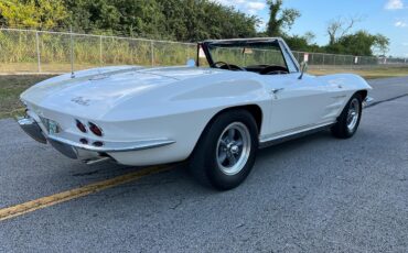 Chevrolet-Corvette-1964-convertible-14