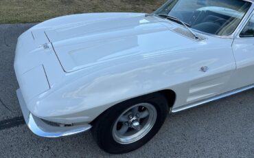 Chevrolet-Corvette-1964-convertible-24