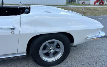 Chevrolet-Corvette-1964-convertible-31