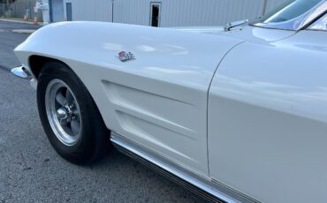 Chevrolet-Corvette-1964-convertible-33