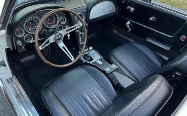 Chevrolet-Corvette-1964-convertible-4